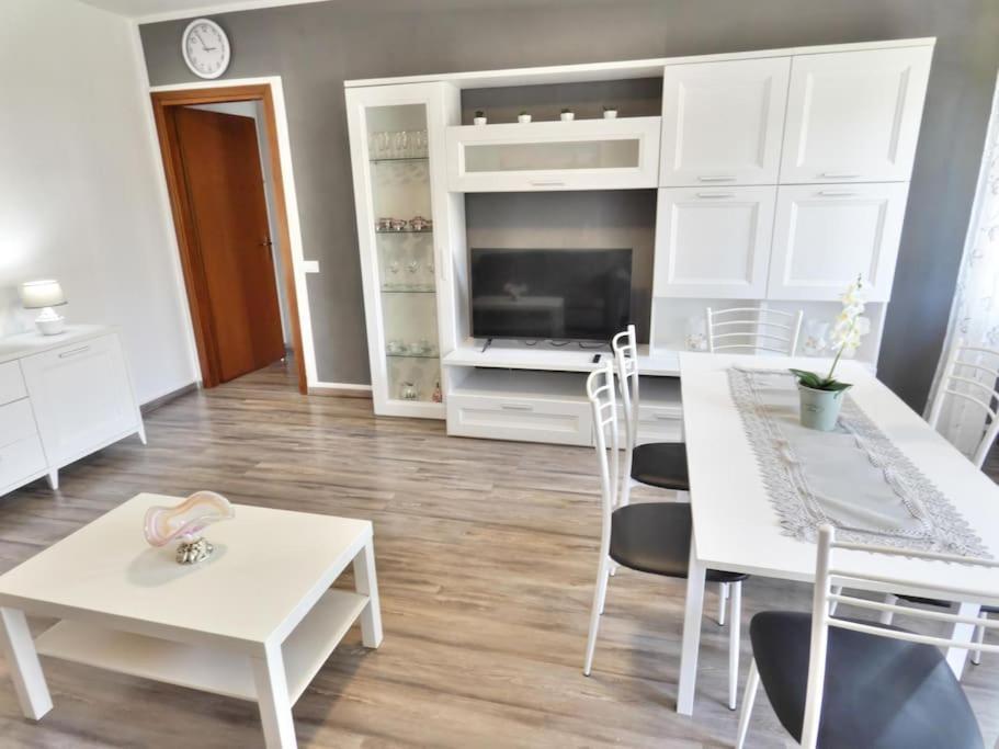 Welcome House Desenzano Center Leilighet Desenzano del Garda Eksteriør bilde